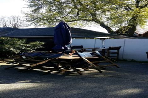 Photo of property in 2/235 Lincoln Road, Addington, Christchurch, 8024