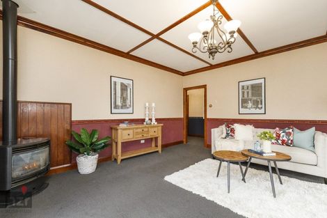 Photo of property in 16 Pirinoa Street, Feilding, 4702