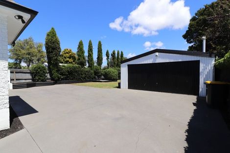 Photo of property in 315 Burwood Road, Burwood, Christchurch, 8083