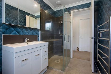 Photo of property in 9 Wairere Rise, Omokoroa, 3114