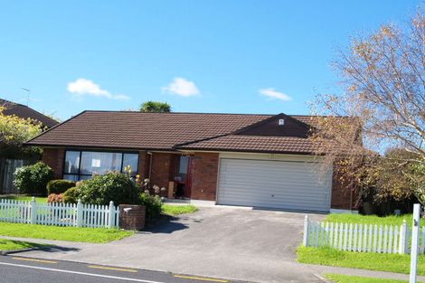 Photo of property in 6 Oakridge Way, Northpark, Auckland, 2013