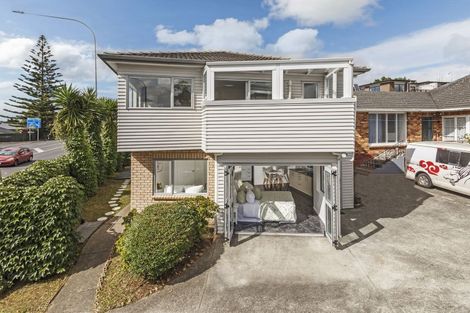 Photo of property in 1/1553 Great North Road, Waterview, Auckland, 1026
