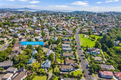 Photo of property in 2/36 Gosford Drive, Botany Downs, Auckland, 2010