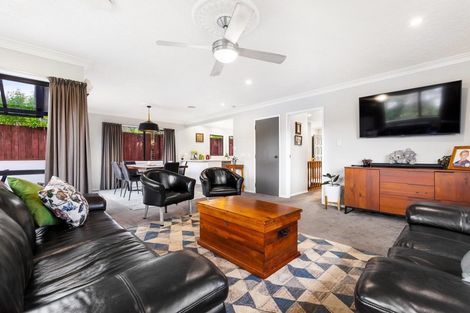 Photo of property in 1/3 Alexander Avenue, Torbay, Auckland, 0630