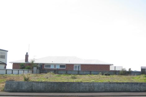 Photo of property in 19 Hobson Street, New Plymouth, 4312