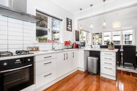 Photo of property in 1/4 Hayward Road, Papatoetoe, Auckland, 2025