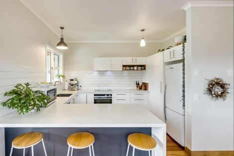 Photo of property in 14 Barker Road, Marewa, Napier, 4110