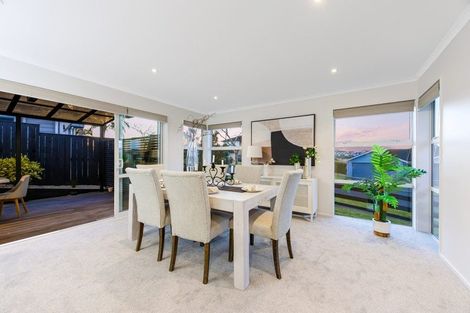 Photo of property in 18 Steamer Road, Silverdale, 0932