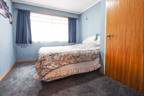 Photo of property in 15 Windsor Street, Dannevirke, 4930