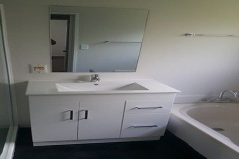 Photo of property in 1/21 Onslow Road, Papakura, 2110