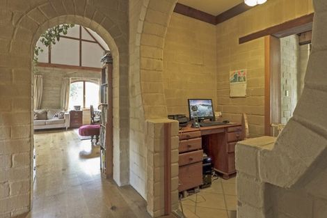 Photo of property in 280 Inland Road, Helensville, 0875