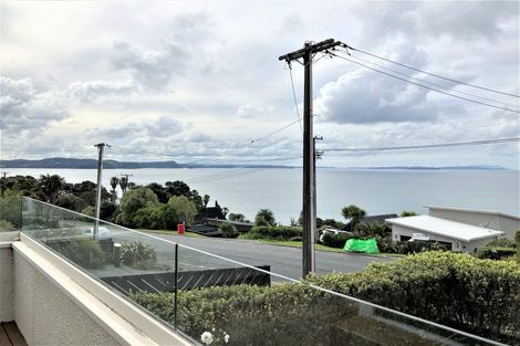Photo of property in 1/6 Duncansby Road, Stanmore Bay, Whangaparaoa, 0932