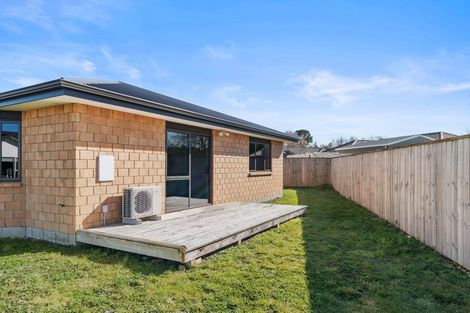 Photo of property in 1 Molesworth Street, Carterton, 5713