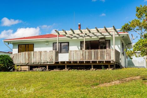 Photo of property in 55 Gorge Road, Maungaturoto, 0520