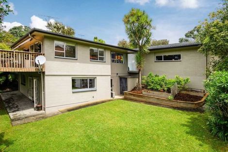 Photo of property in 5 Surville Place, Mairangi Bay, Auckland, 0630