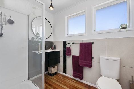 Photo of property in 2b Ward Place, Richmond Heights, Taupo, 3330