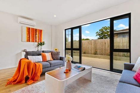 Photo of property in 5b Norval Road, Henderson, Auckland, 0610