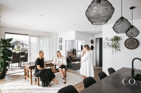 Photo of property in 16 Bill Miller Drive, Papamoa, 3118