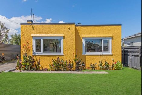 Photo of property in 8a Pharazyn Street, Gonville, Whanganui, 4500