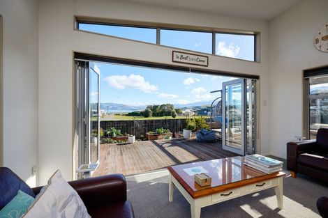 Photo of property in 51 Kotuku Road, South Bay, Kaikoura, 7300