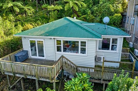 Photo of property in 4 Gaskill Grove, Harbour View, Lower Hutt, 5010