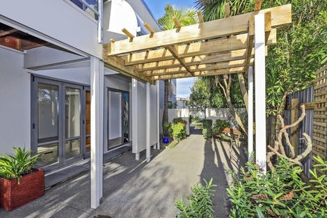 Photo of property in 1/19 Havelock Road, Havelock North, 4130