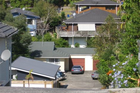Photo of property in 2/34 Matipo Road, Mairangi Bay, Auckland, 0630