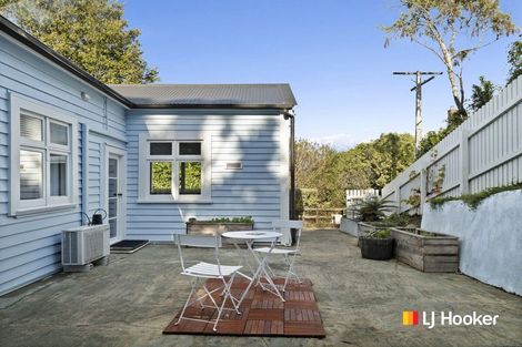 Photo of property in 27 Bruce Street, Roslyn, Dunedin, 9011