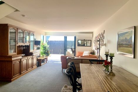 Photo of property in 2/136 Sherborne Street, St Albans, Christchurch, 8014