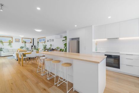 Photo of property in 11b Celia Street, Redcliffs, Christchurch, 8081