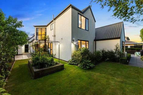 Photo of property in 11 Harlech Mews, Avonhead, Christchurch, 8042