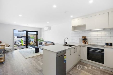 Photo of property in 18b King Street, Upper Hutt Central, Upper Hutt, 5018