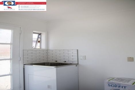 Photo of property in 1/9 Miraka Place, Birkenhead, Auckland, 0626