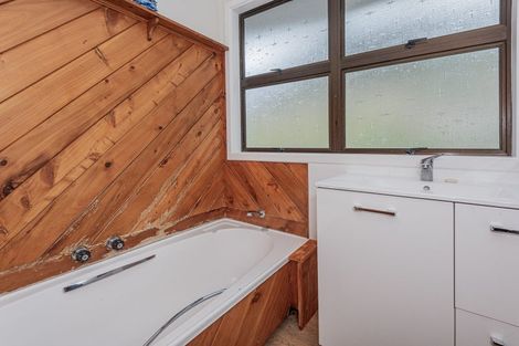 Photo of property in 23 Tikorangi Place, Morningside, Whangarei, 0110