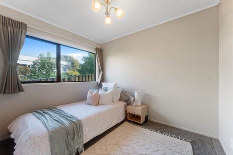 Photo of property in 30 Meadowvale Avenue, Forrest Hill, Auckland, 0620