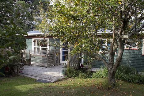 Photo of property in 1a Verbena Road, Birkdale, Auckland, 0626