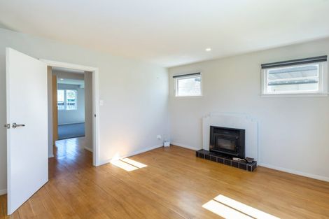 Photo of property in 8 Mckenzie Terrace, Carterton, 5713