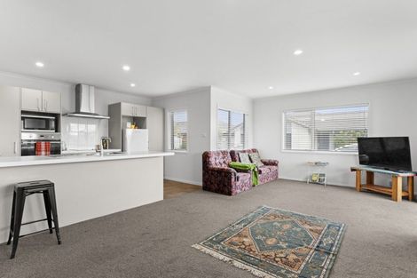 Photo of property in 40 Excelsa Place, Papamoa Beach, Papamoa, 3118