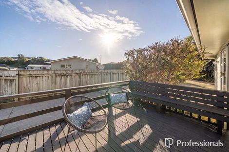 Photo of property in 180 Major Drive, Kelson, Lower Hutt, 5010