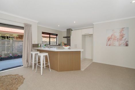 Photo of property in 16/100 Millers Road, Brookfield, Tauranga, 3110