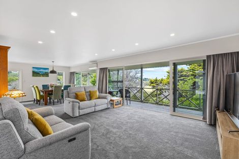 Photo of property in 166 Stapleford Crescent, Browns Bay, Auckland, 0630
