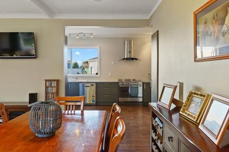 Photo of property in 12 Wrights Road, Sheffield, 7500