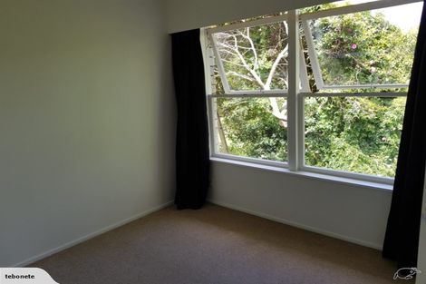 Photo of property in 2/20 Glamorgan Drive, Torbay, Auckland, 0630