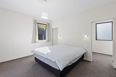 Photo of property in 16 Harrys Close, Arthurs Point, Queenstown, 9371