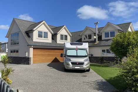 Photo of property in 6 Margaret Place, Arkles Bay, Whangaparaoa, 0932