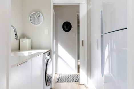 Photo of property in 242 Rereahu Avenue, Hatepe, Turangi, 3382