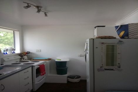 Photo of property in 1/10 Mckelvey Place, Tawa, Wellington, 5028