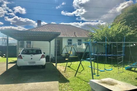 Photo of property in 22 Waipapa Crescent, Otara, Auckland, 2023