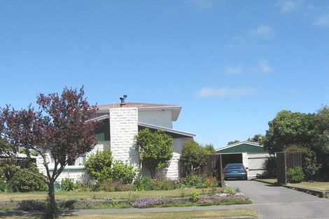 Photo of property in 17 Donnington Street, Parklands, Christchurch, 8083