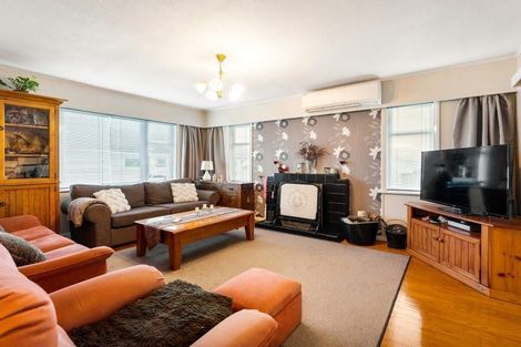 Photo of property in 14 Fraser Street, Wainuiomata, Lower Hutt, 5014